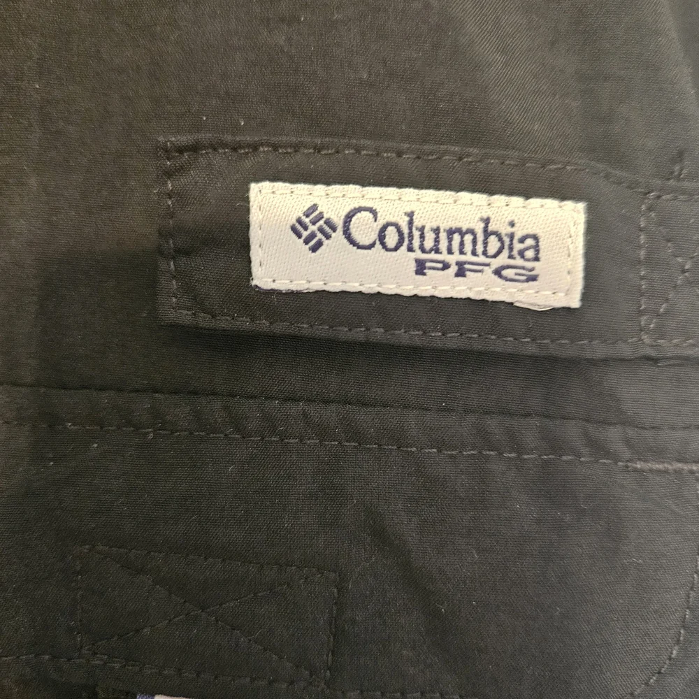 Columbia women's black blouse. - Picture 2 of 5